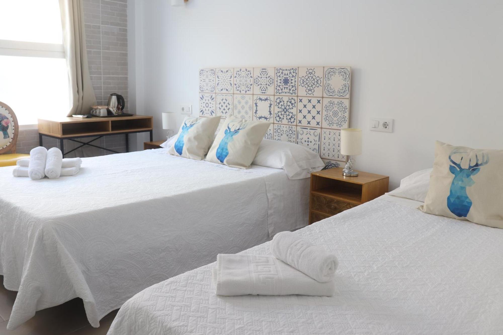Hotel Кальпе Экстерьер фото