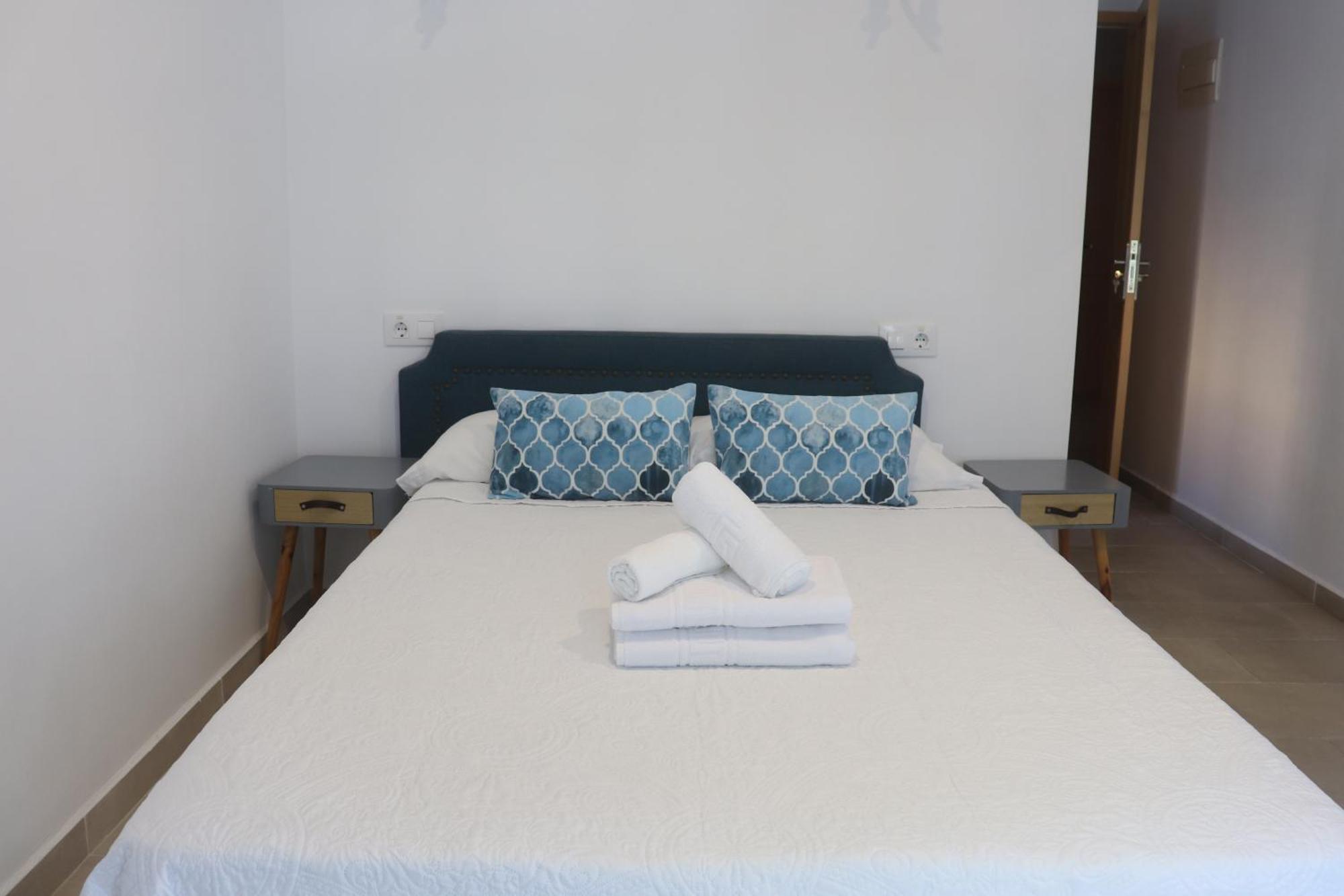 Hotel Кальпе Экстерьер фото